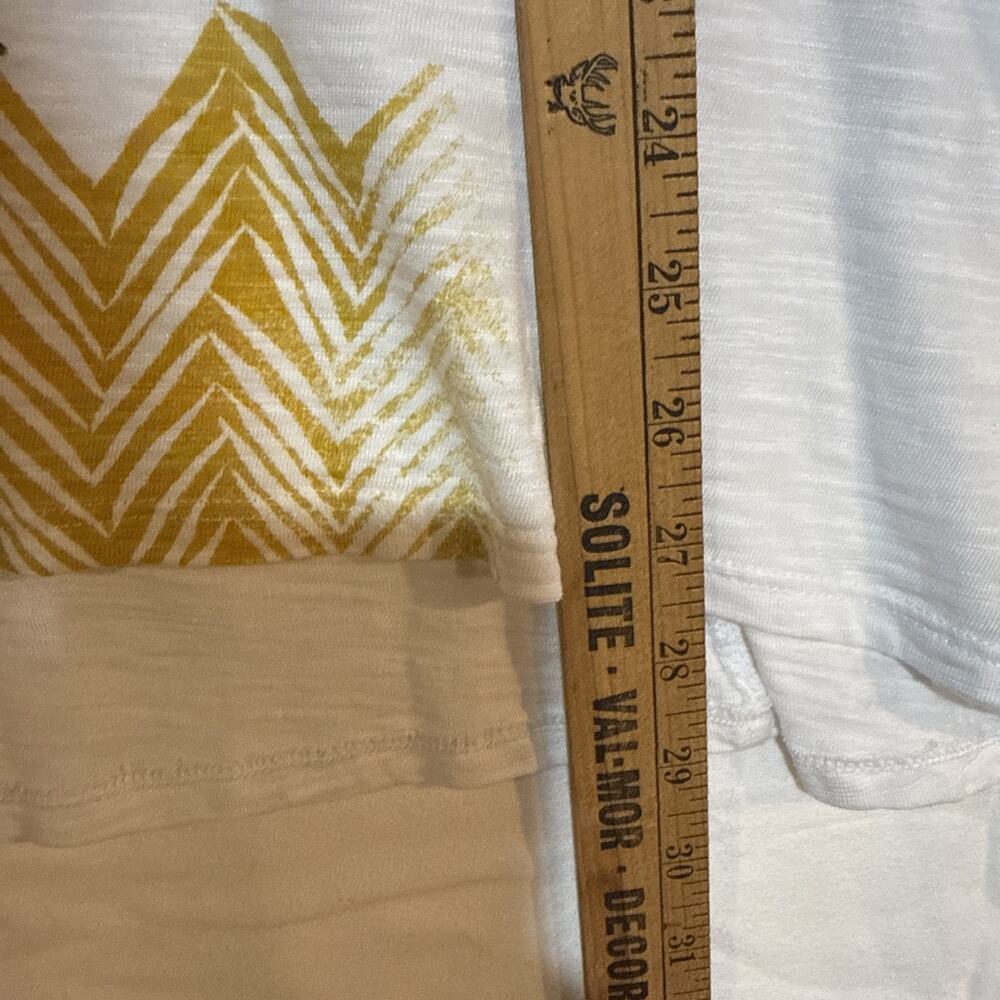 Chico's White Short Sleeve Cotton Tee with Blue and Yellow Print Large Chicos 3 - Picture 4 of 7